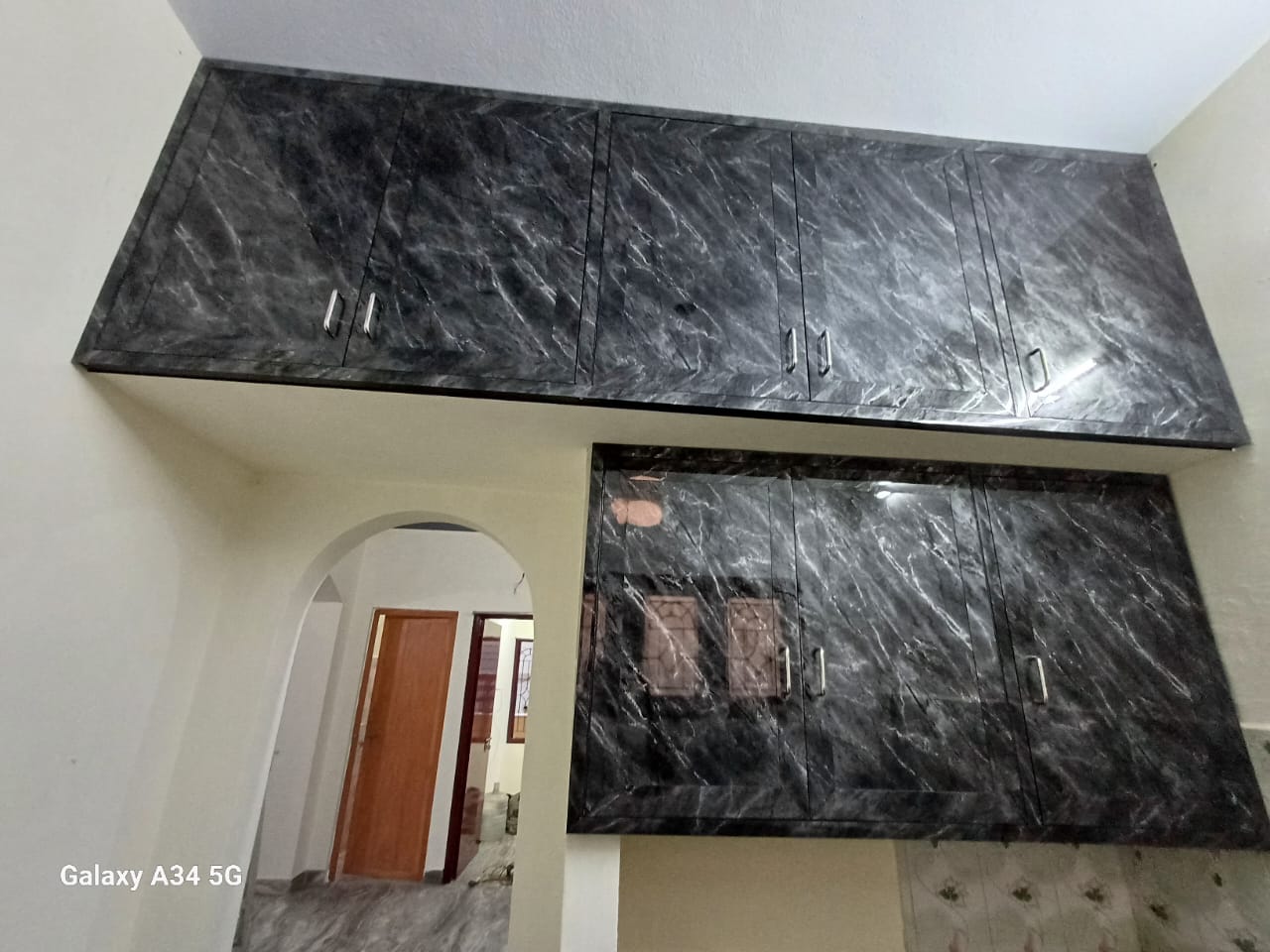 Marble-finish Wardrobe